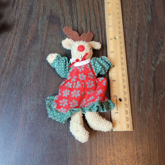 Vintage Reindeer ordament couple in a sleigh basket Holiday - Picture 3 of 16